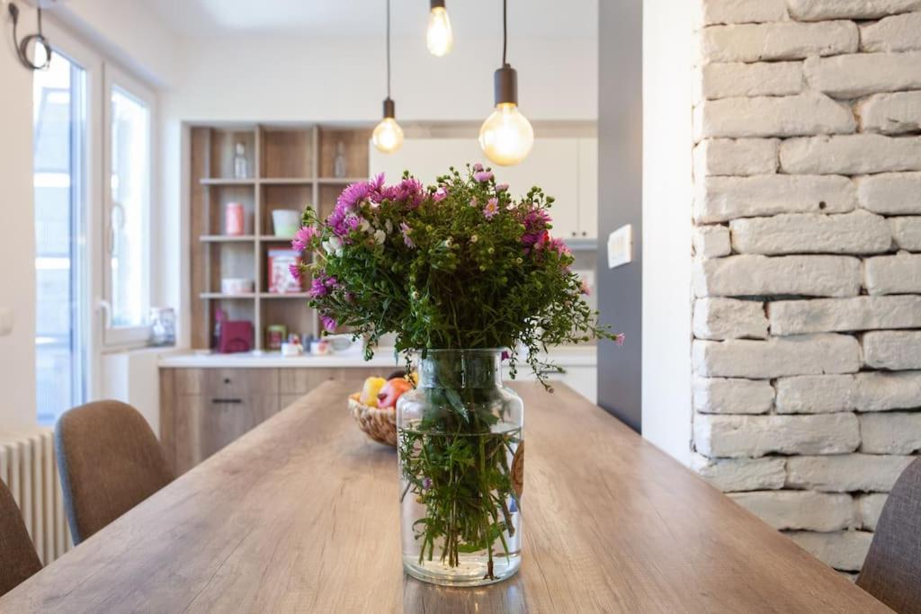 Mihajlovik Lux Apartment In Heart Of Скопье Экстерьер фото